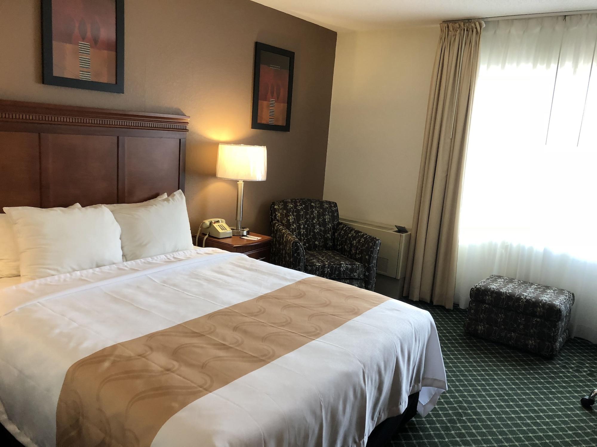 Quality Inn Colchester - Burlington Ngoại thất bức ảnh