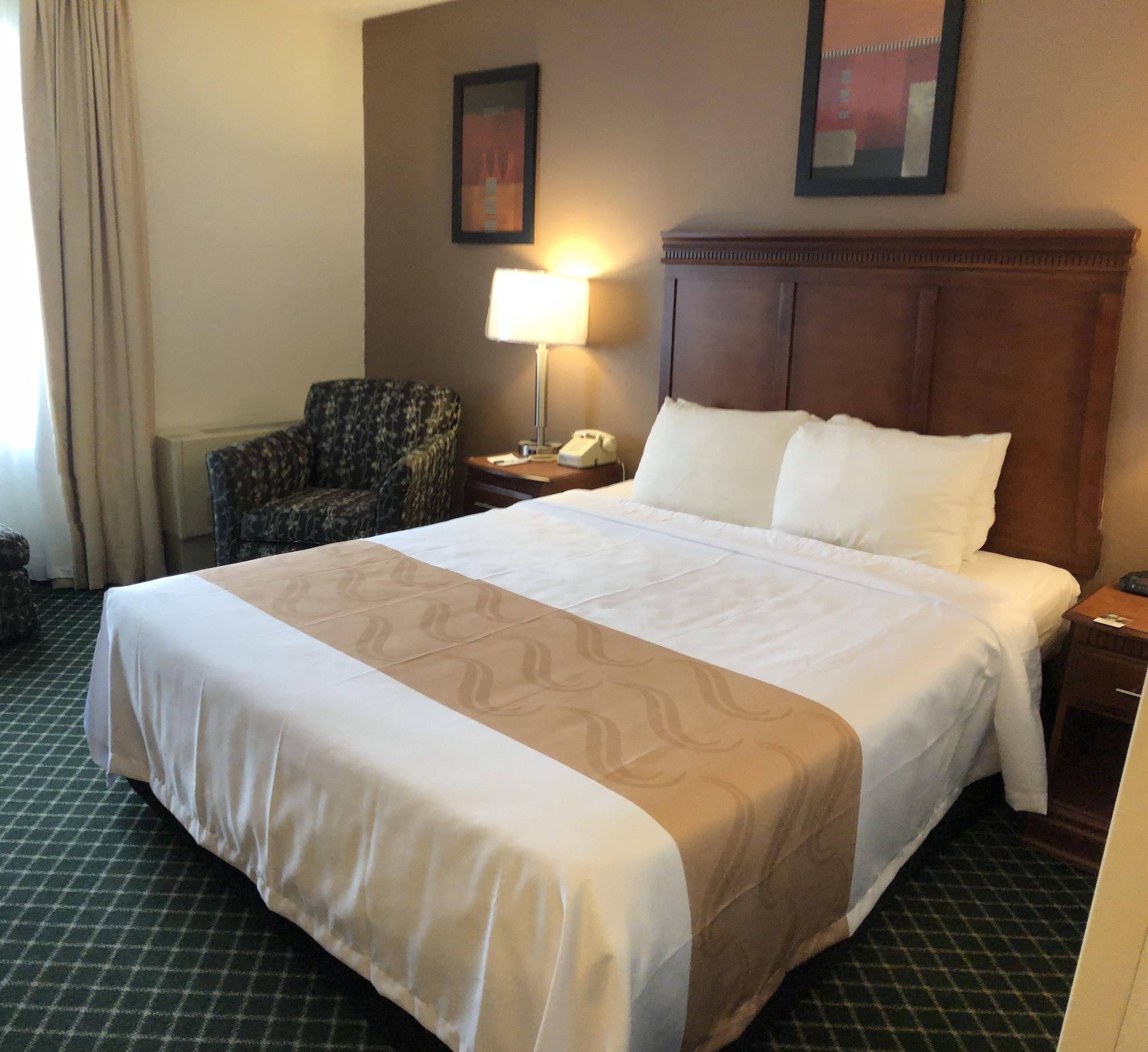 Quality Inn Colchester - Burlington Ngoại thất bức ảnh