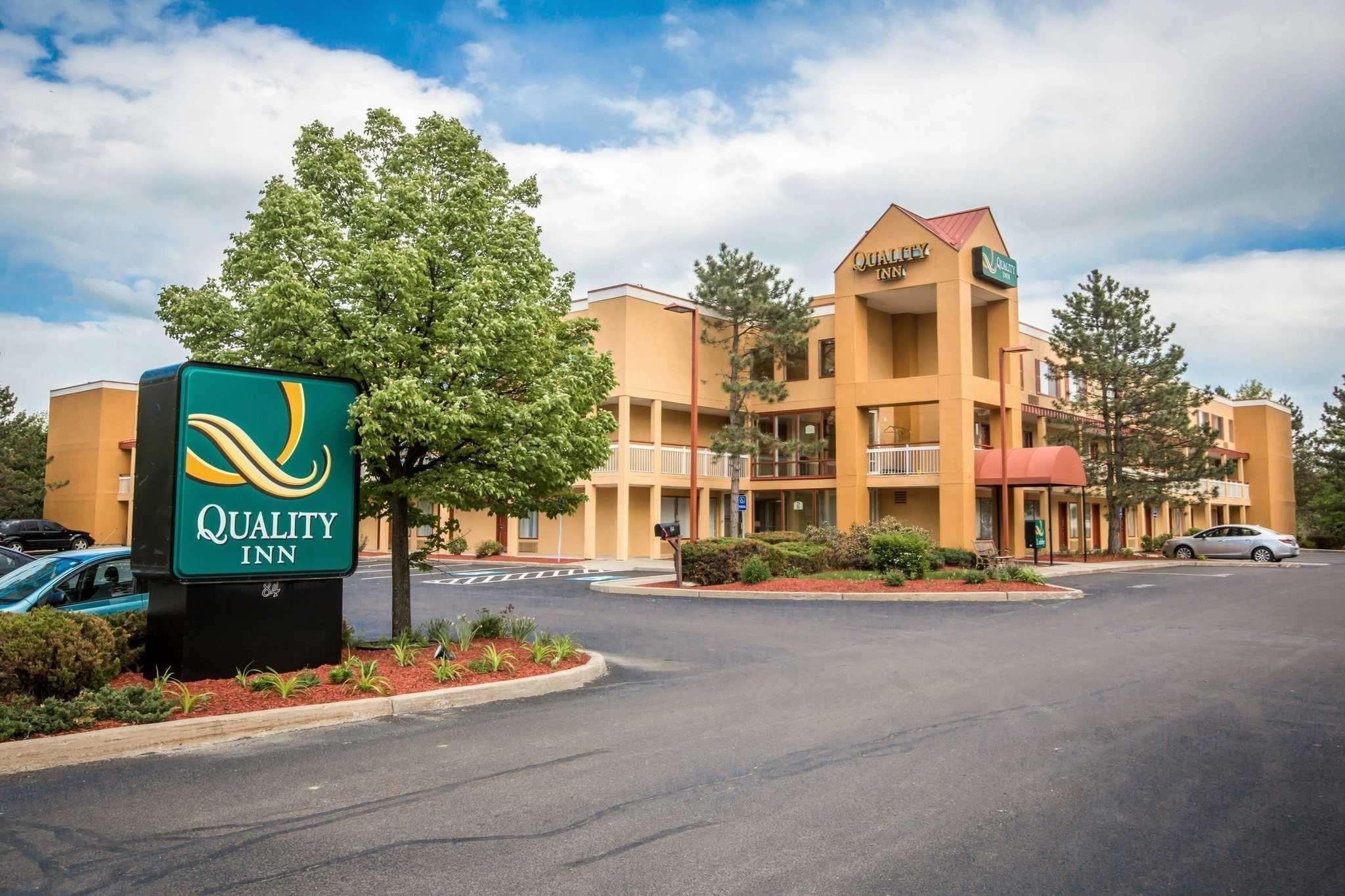 Quality Inn Colchester - Burlington Ngoại thất bức ảnh