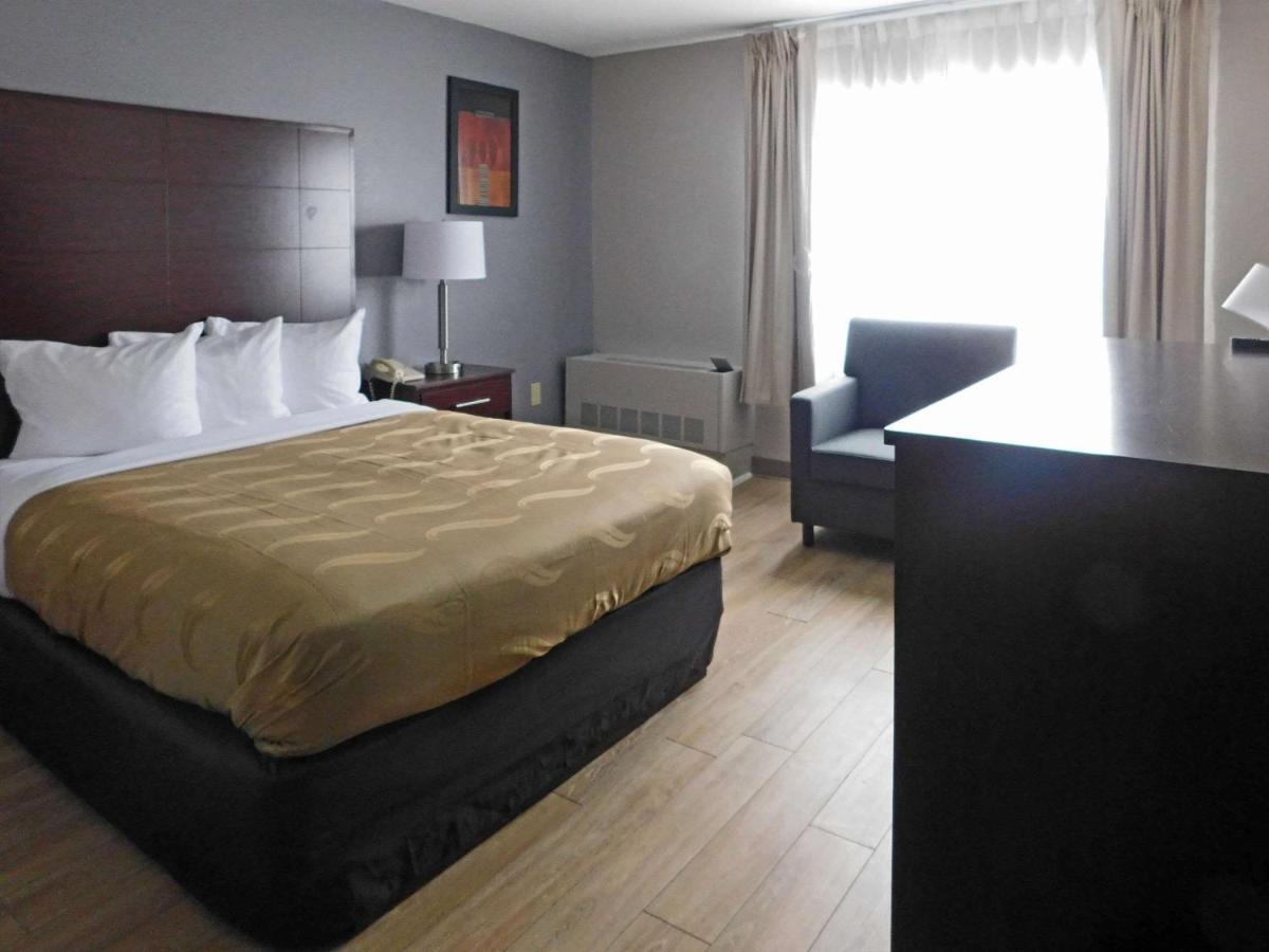 Quality Inn Colchester - Burlington Ngoại thất bức ảnh