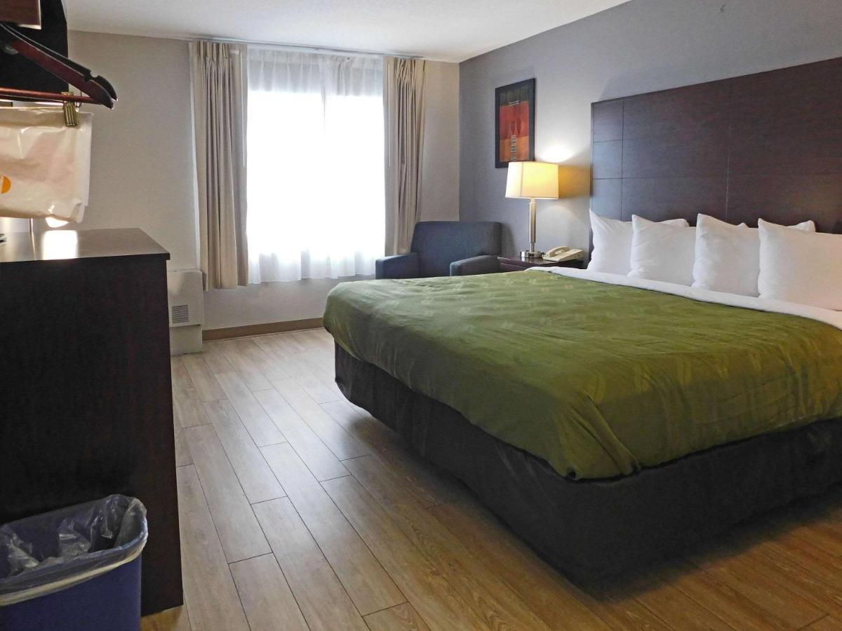 Quality Inn Colchester - Burlington Ngoại thất bức ảnh