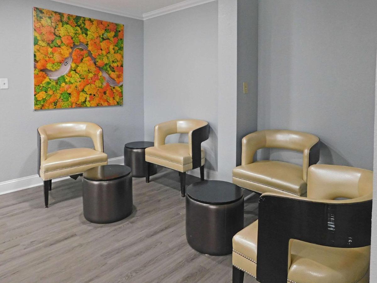 Quality Inn Colchester - Burlington Ngoại thất bức ảnh