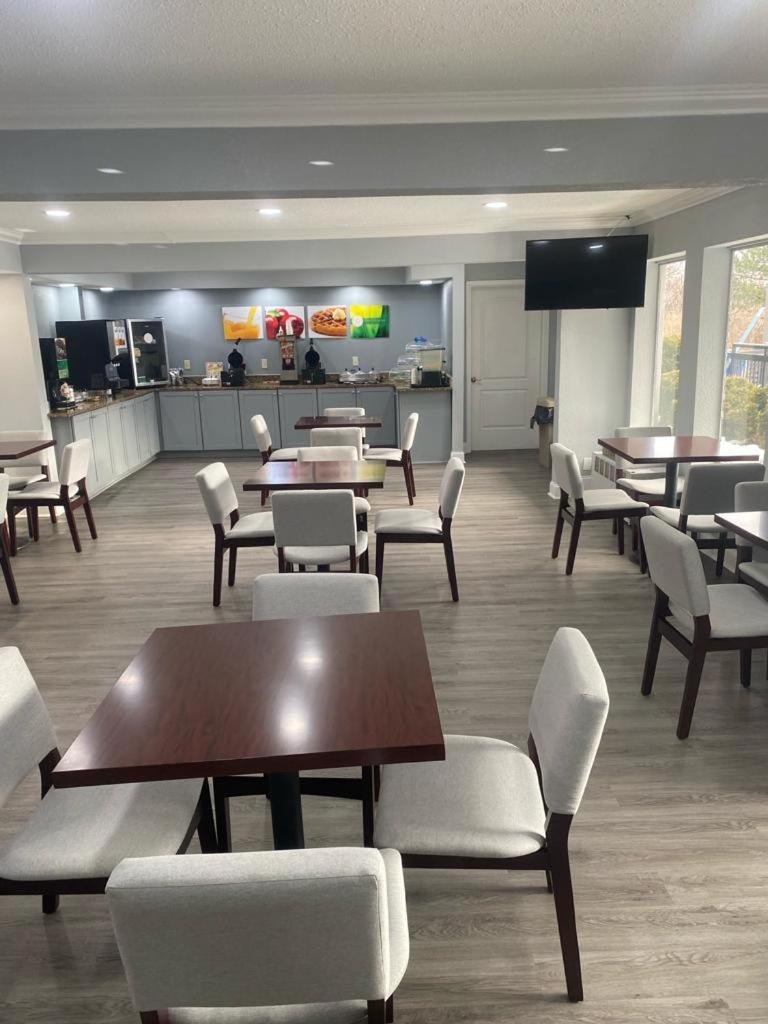 Quality Inn Colchester - Burlington Ngoại thất bức ảnh