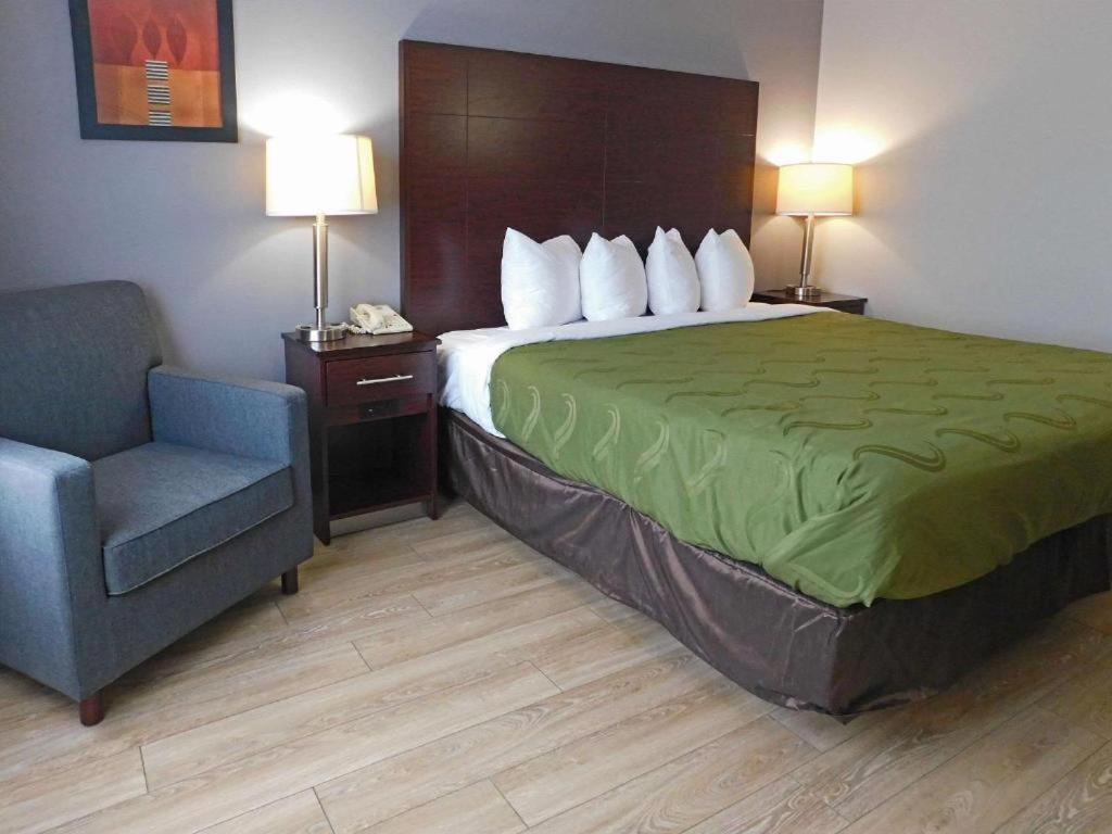 Quality Inn Colchester - Burlington Ngoại thất bức ảnh