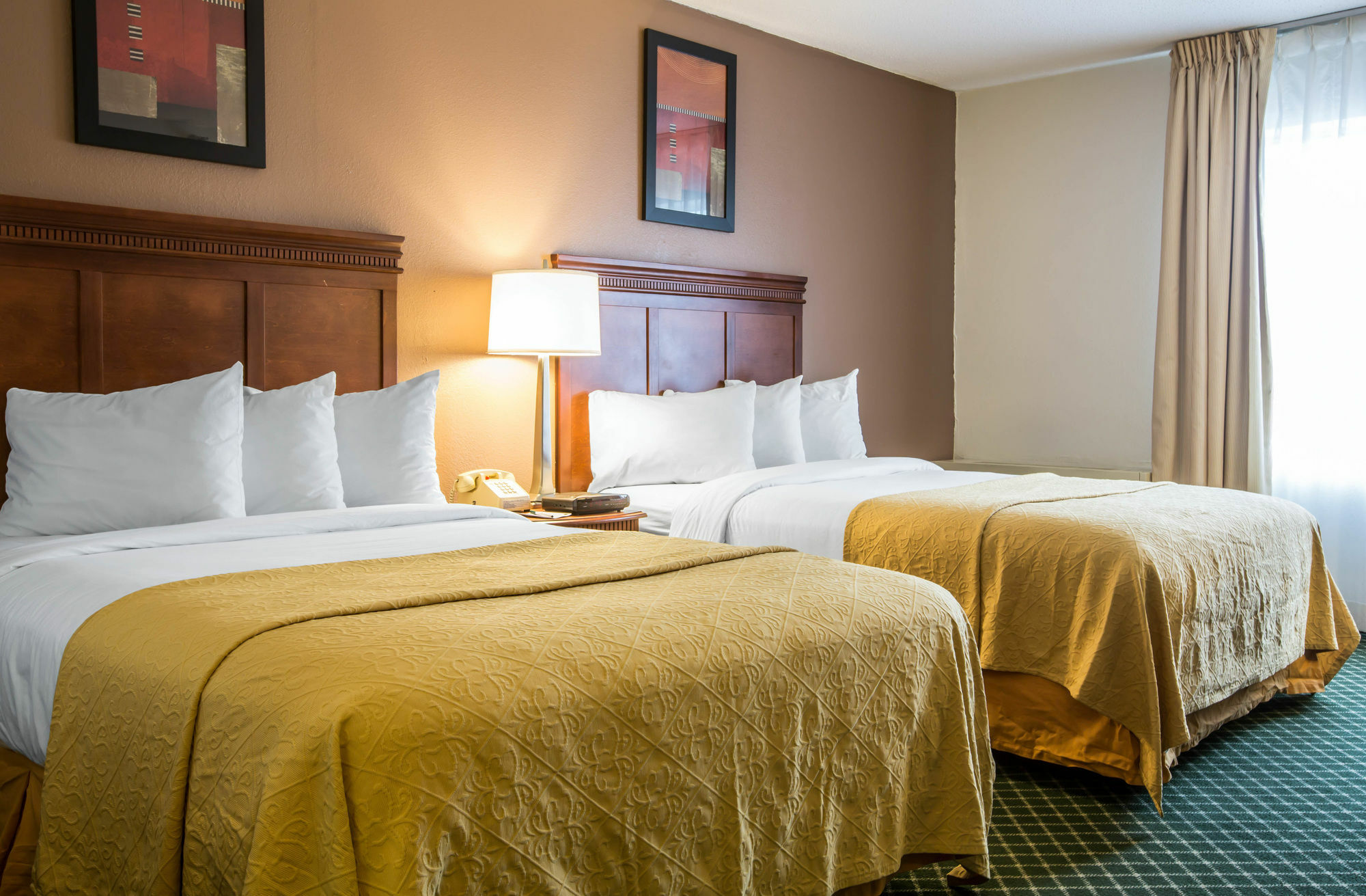 Quality Inn Colchester - Burlington Ngoại thất bức ảnh