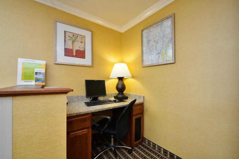 Quality Inn Colchester - Burlington Ngoại thất bức ảnh